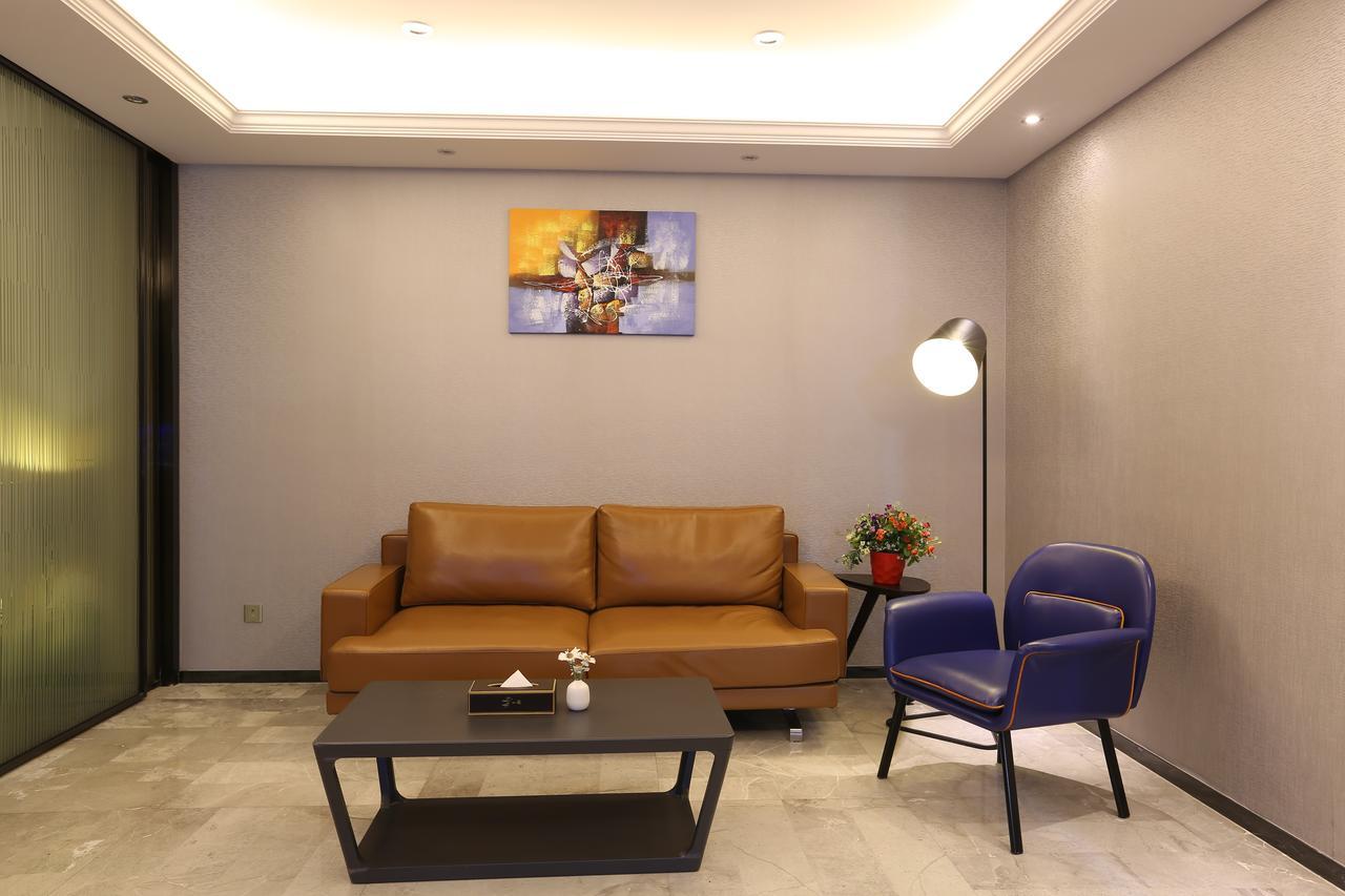 Aoyou International Apartment Hotel A Mall Brunch Cantão Exterior foto